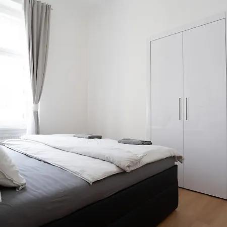 The Dante - Family And Friends Appartement